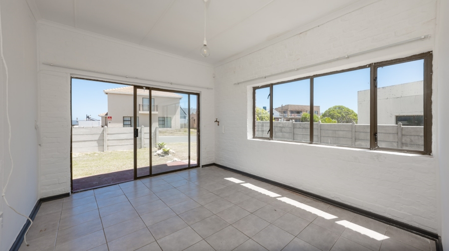 2 Bedroom Property for Sale in Agulhas Western Cape
